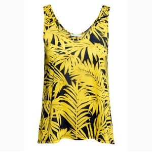 💥Sale! H&M Banana Leaf Tank Blouse
